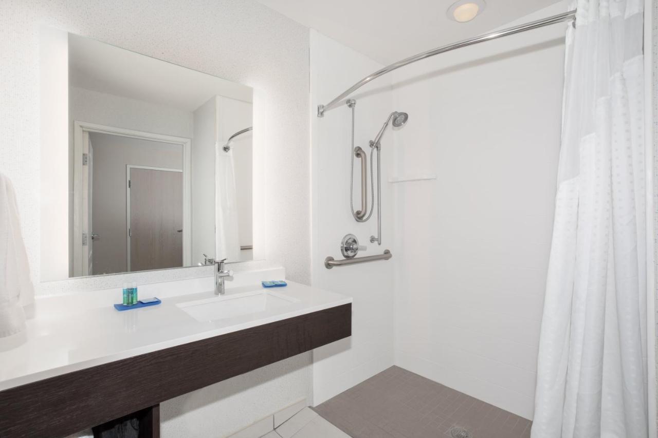 Holiday Inn Express And Suites - Tucumcari, An Ihg Hotel Buitenkant foto