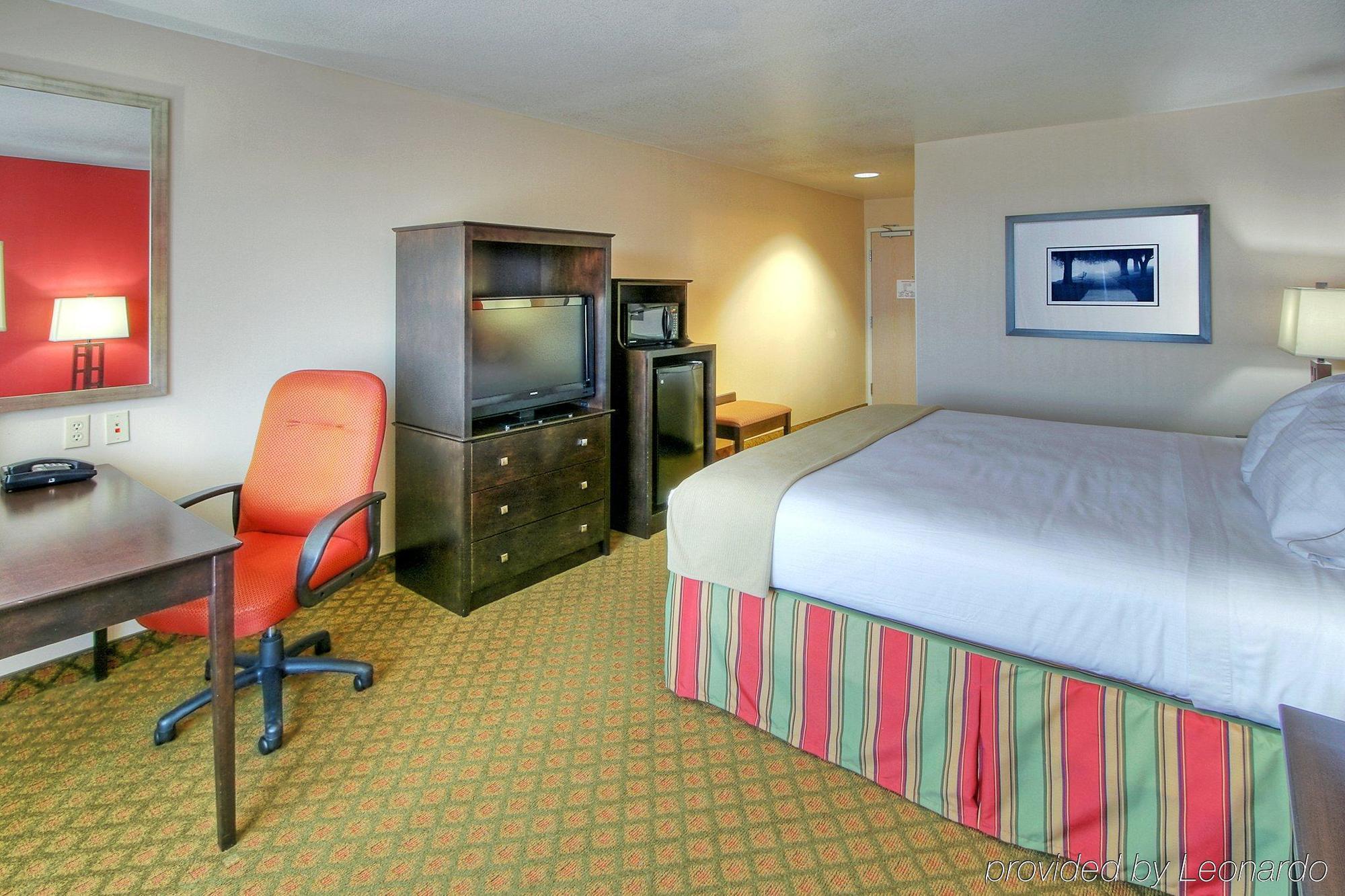 Holiday Inn Express And Suites - Tucumcari, An Ihg Hotel Kamer foto