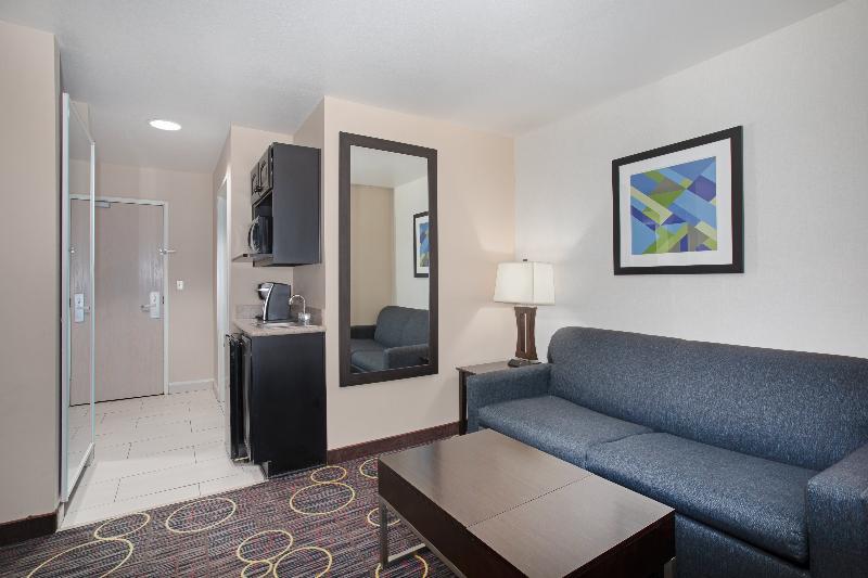 Holiday Inn Express And Suites - Tucumcari, An Ihg Hotel Buitenkant foto